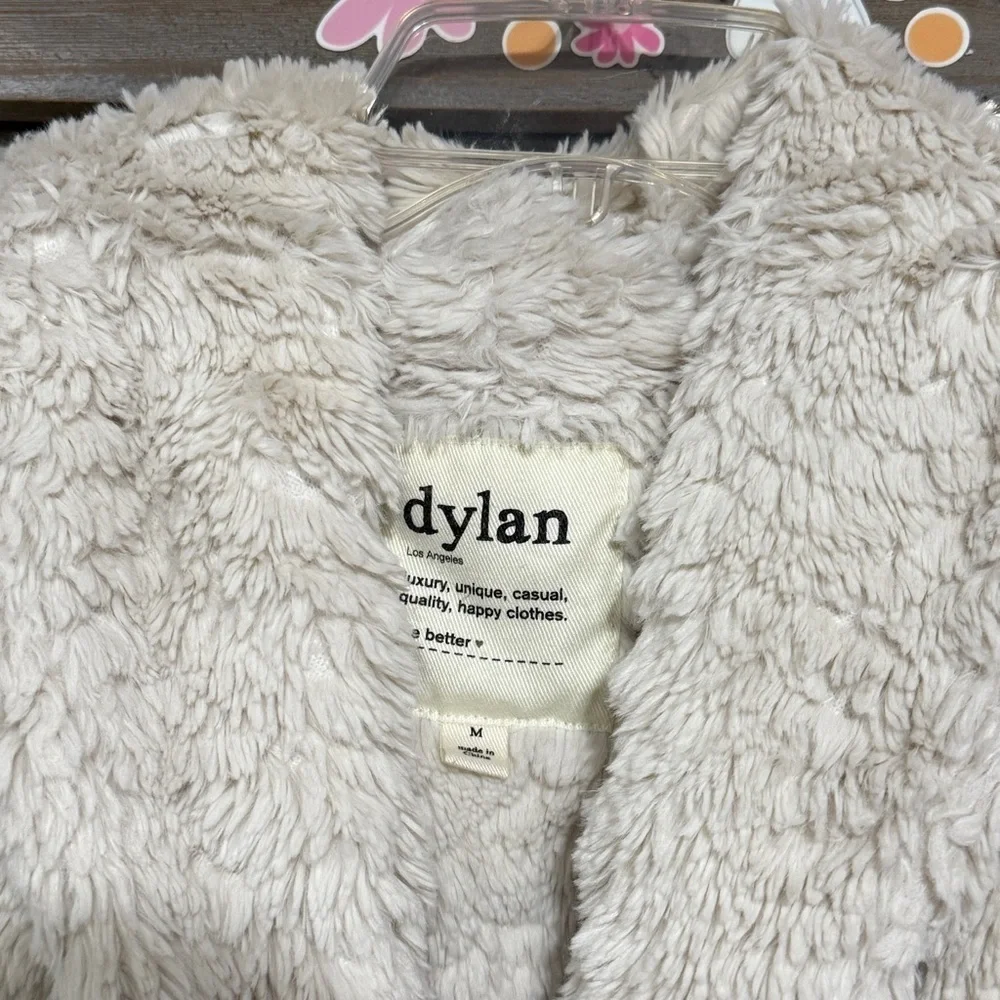 Dylan by True Grit Faux Fur Sherpa Vest | Size Medium | Ivory Cream